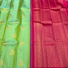 Saranga- Gorgeous Parrot Green with Tomato Pink Handwoven Pure jari borderless Kanjivaram silk with Muthukattam with buttas woven beautiful body with rich pallu and contrast woven blouse