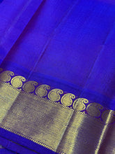 Parrot Green with Violetish Blue Handwoven Pure Jari Korvai Kanjivaram Silk Saree Beauty