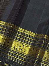 Vaibhogam-Strikingly Beautiful Orange with Blackish Kanchana Handwoven Pure Jari Korvai Kanjivaram Silk Saree with Rich Buttas Woven Body Gorgeous Pallu and Contrast Woven blouse beauty