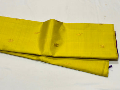 Lemon Yellow with Vadamalli Purple Handwoven Pure Jari Kanjivaram Silk Saree with Double thread striped borderless body with Flying horses and parrot motifs with rich pallu and jari striped blouse beauty