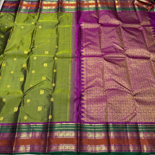 Olive Green with Deep Magenta Buttas Handwoven Pure Jari Kanjivaram Silk Saree with Varisaipet Borders beauty