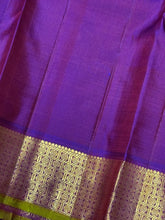 Double Tone Manthulir Green with Purple with Rudrakshapet Borders Handwoven Pure Jari Kanjivaram Silk Saree with rich borders pallu beauty